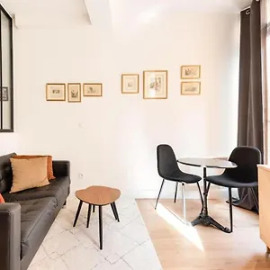 studio-standing-plein-centre-aix-en-provence.fr-provencehotel.com/